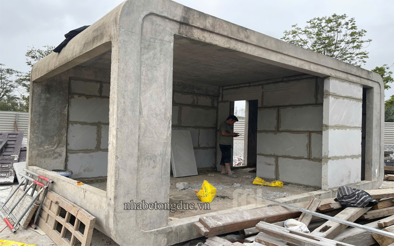 xây vách ngăn nhà bê tông đúc ABL