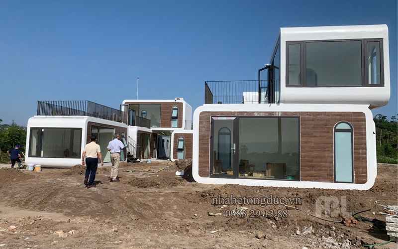 hình ảnh thực tế thi công nhà bê tông đúc tại khu du lịch nghỉ dưỡng