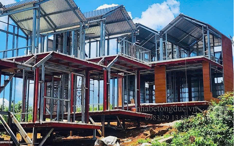 móng bên vững và chắc chắn